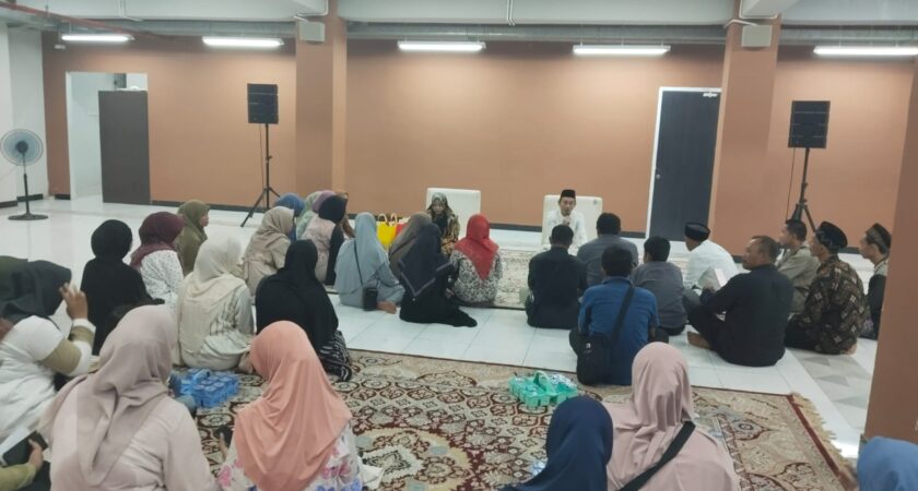 Tradisi Sowan di Ma’had UIN Walisongo: Merawat Adab di Tengah Kehidupan Kampus Modern