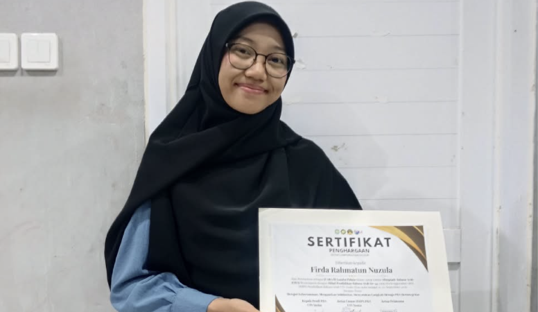 Prestasi Nasional Ma’had Al-Jami’ah UIN Walisongo: Firda Raih Juara III Lomba Pidato Bahasa Arab